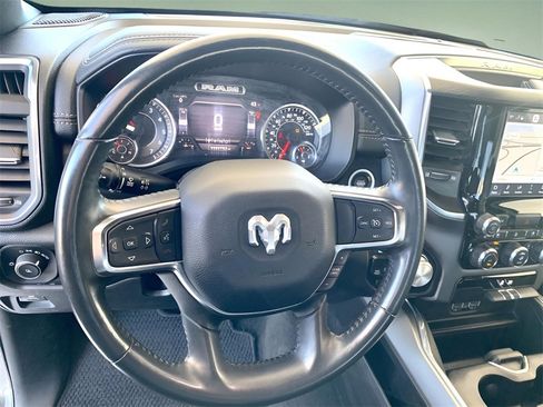 Used 2024 RAM 1500 Laramie image 31