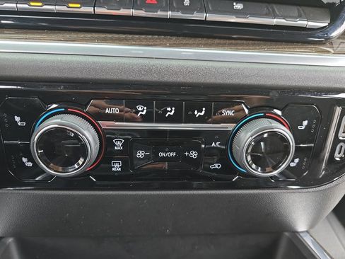 Used 2023 Chevrolet Silverado 1500 RST image 23