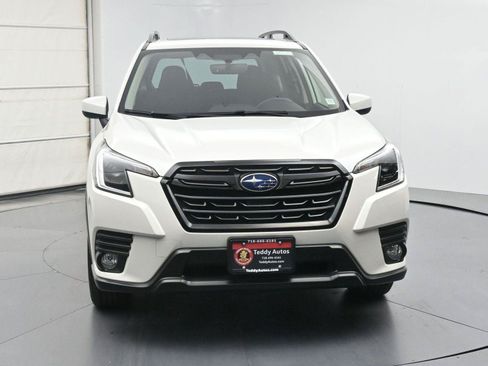 Used 2023 Subaru Forester Premium AWD/4WD image 29