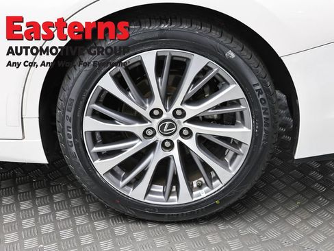 Used 2021 Lexus ES 350 w/ Premium Package FWD image 8