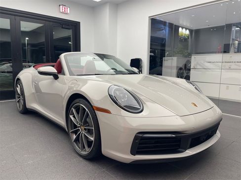 Certified 2023 Porsche 911 Carrera image 32