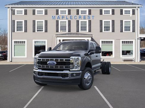 New 2026 Ford F550 4x4 Supercab Super Duty image 2