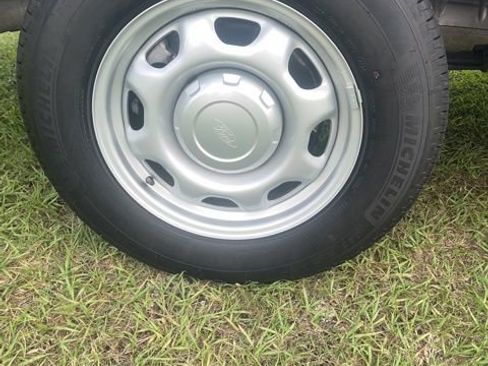 Used 2025 Ford F150 XL image 9