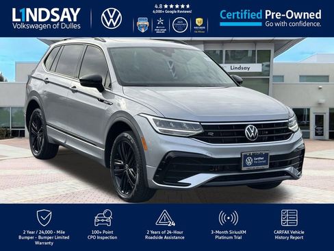 Certified 2022 Volkswagen Tiguan SE R-Line image 1