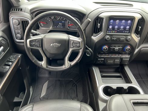 Used 2019 Chevrolet Silverado 1500 LT Trail Boss AWD/4WD image 30
