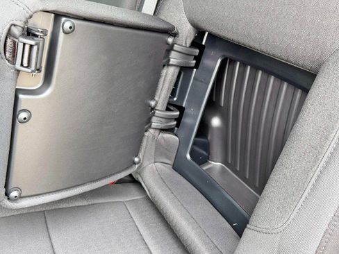 New 2026 Chevrolet Silverado 2500 LT image 21