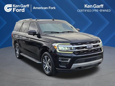 Used 2023 Ford Expedition Limited image 1