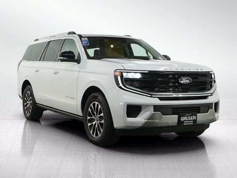 Used 2025 Ford Expedition Max Platinum AWD/4WD image 8
