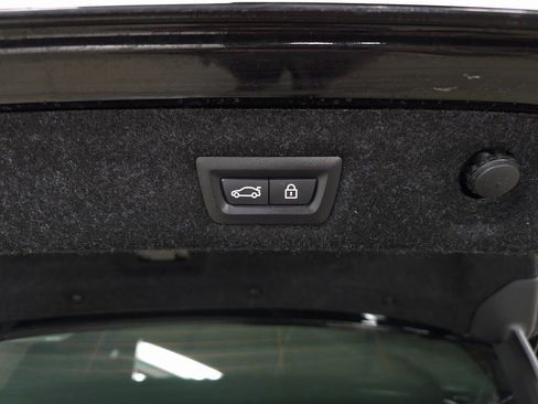 Used 2023 BMW 530i xDrive w/ Premium Package image 9