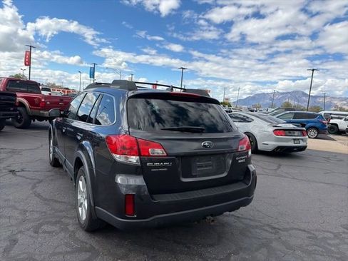 Used 2012 Subaru Outback 2.5i Limited w/ Moonroof Pkg image 7
