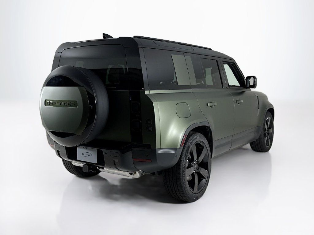 New 2026 Land Rover Defender 110 S AWD/4WD image 5