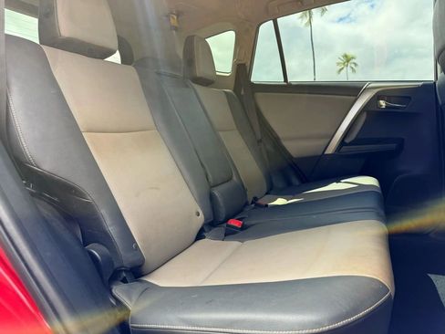 Used 2014 Toyota RAV4 Limited image 12