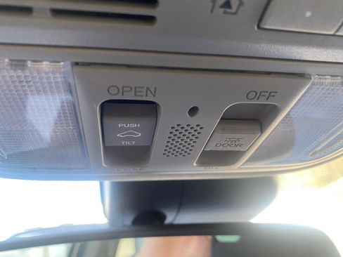 Used 2014 Honda Odyssey EX-L image 22