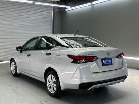 Used 2024 Nissan Versa S w/ Trunk Package FWD image 6