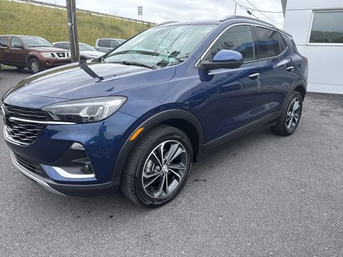 Used 2023 Buick Encore GX Essence w/ Advanced Technology Package AWD/4WD image 7