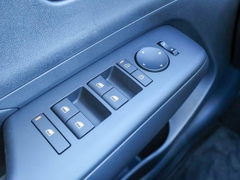 New 2026 Hyundai Kona SE image 20