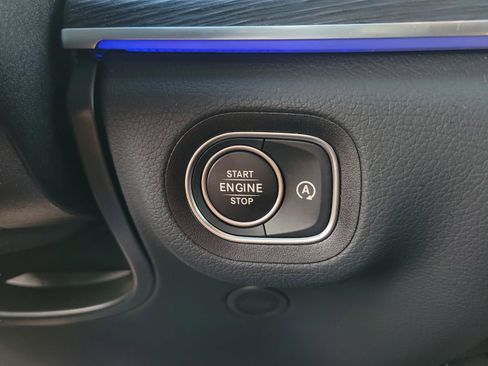 Certified 2026 Mercedes-Benz GLS 580 4MATIC image 23