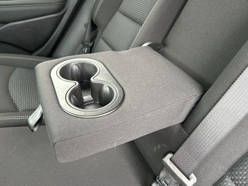 Used 2022 GMC Terrain SLE w/ Driver Convenience Package image 23