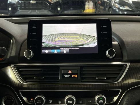 Used 2022 Honda Accord Sport image 19