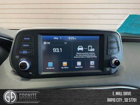 Used 2019 Hyundai Santa Fe Limited image 14