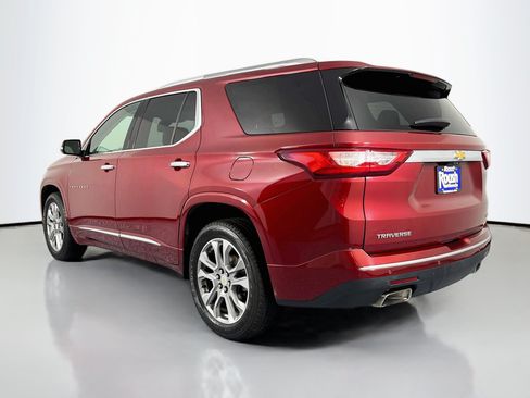 Used 2018 Chevrolet Traverse Premier w/ Driver Confidence II Package FWD image 7