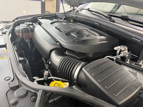 Used 2022 Jeep Grand Cherokee Laredo X AWD/4WD image 6