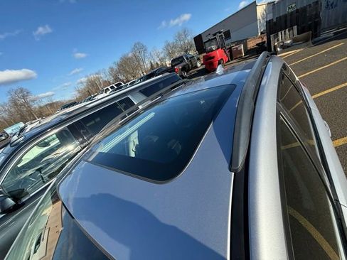 Used 2016 Subaru Forester 2.5i Premium w/ All-Weather Package image 8