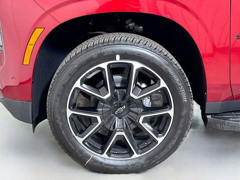 New 2026 Chevrolet Suburban RST w/ Comfort Package image 19