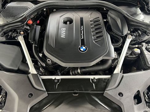 Used 2019 BMW 540i xDrive w/ M Sport Package AWD/4WD image 28