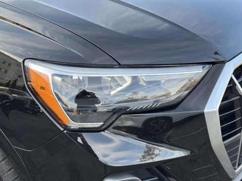 Used 2019 Audi Q3 2.0T Premium w/ Convenience Package image 9