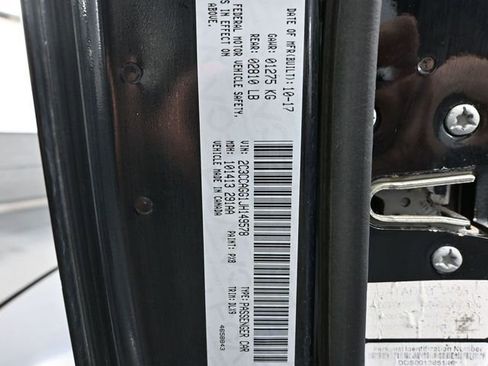 Used 2018 Chrysler 300 S image 48