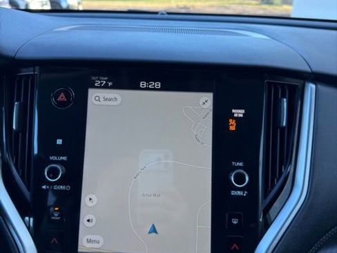 Used 2025 Subaru Outback Premium image 10