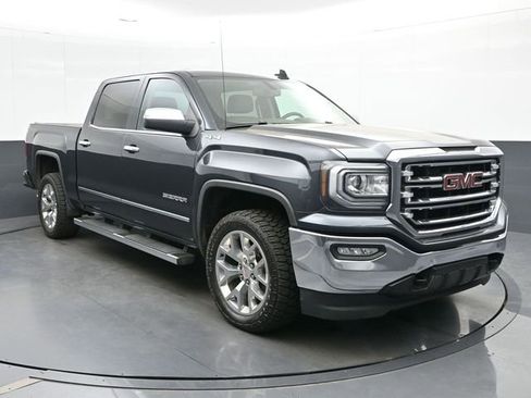 Used 2018 GMC Sierra 1500 SLT w/ SLT Premium Package image 2