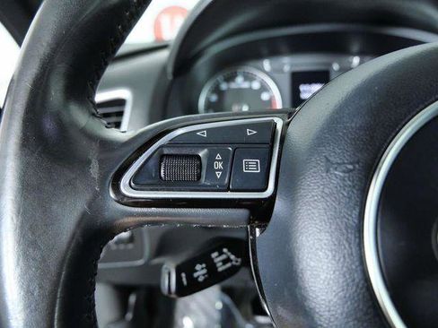 Used 2018 Audi Q3 2.0T Premium Plus w/ Premium Plus Package AWD/4WD image 23