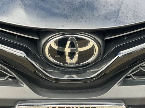 Used 2024 Toyota Camry SE image 45