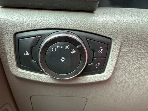 Used 2017 Ford F250 XL w/ Power Equipment Group RWD image 26