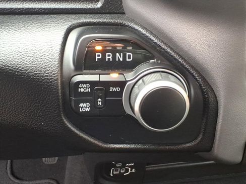 Used 2024 RAM 2500 Big Horn w/ Bed Utility Group image 8