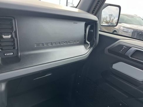 Used 2022 Ford Bronco Big Bend AWD/4WD image 18
