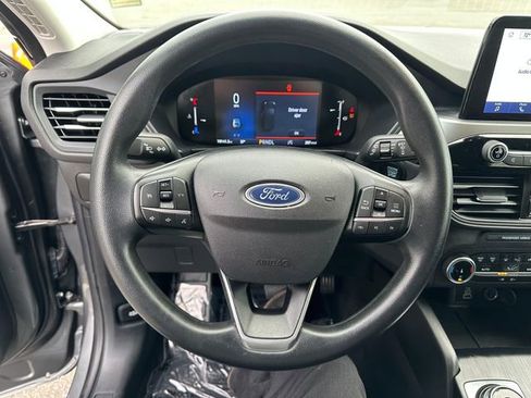 Used 2025 Ford Escape Active image 12
