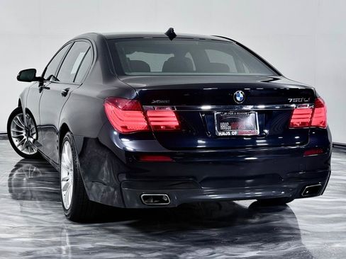 Used 2015 BMW 750Li xDrive AWD/4WD image 9