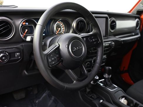 Used 2023 Jeep Wrangler Unlimited Sport image 11