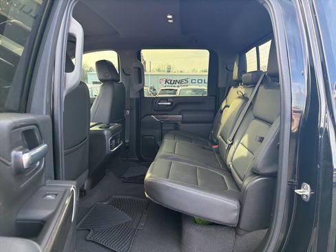 Used 2021 Chevrolet Silverado 2500 LTZ w/ LTZ Plus Package AWD/4WD image 25