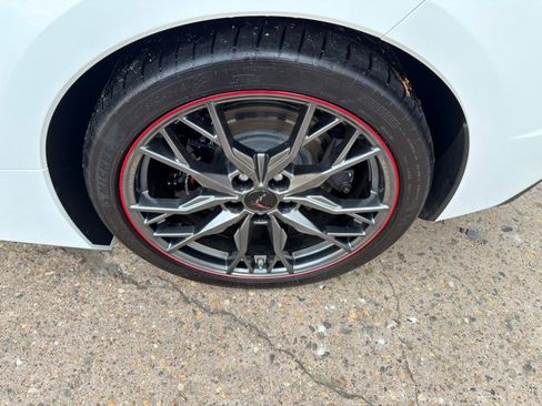 Used 2024 Chevrolet Corvette Stingray Preferred Conv w/ Z51 Performance Package image 40