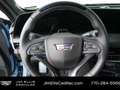 New 2026 Cadillac CT5 V w/ Technology Package image 9