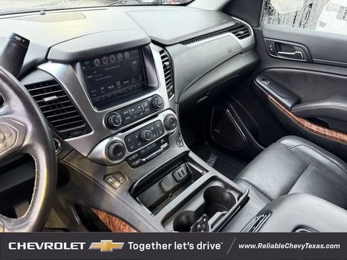 Used 2018 Chevrolet Suburban Premier RWD image 18