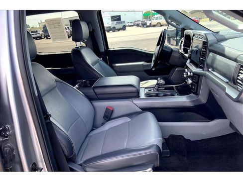 Used 2021 Ford F150 Lariat w/ Equipment Group 502A High AWD/4WD image 8