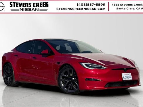 Used 2022 Tesla Model S Plaid image 1