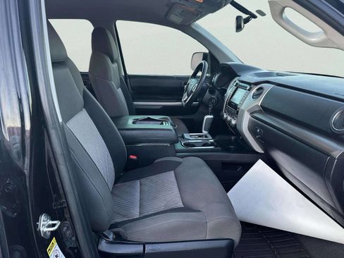 Used 2017 Toyota Tundra SR5 image 27
