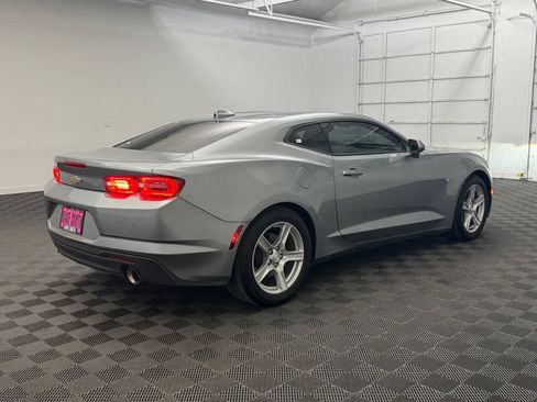 Used 2023 Chevrolet Camaro LT RWD image 9