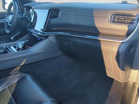 Used 2023 Jeep Wagoneer L 4WD w/ Convenience Group I image 22